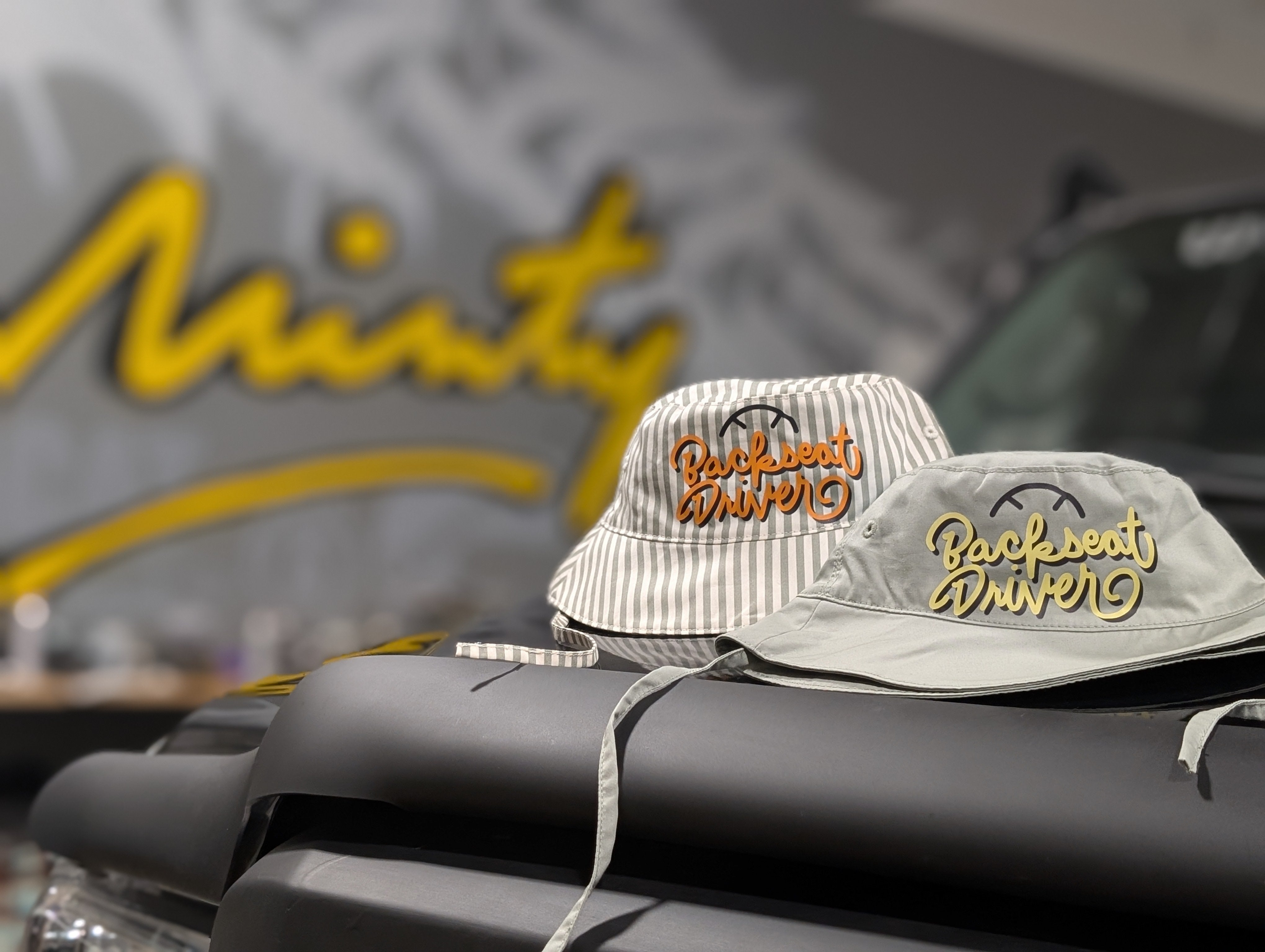BACKSEAT DRIVER  [BABY BUCKET HAT]