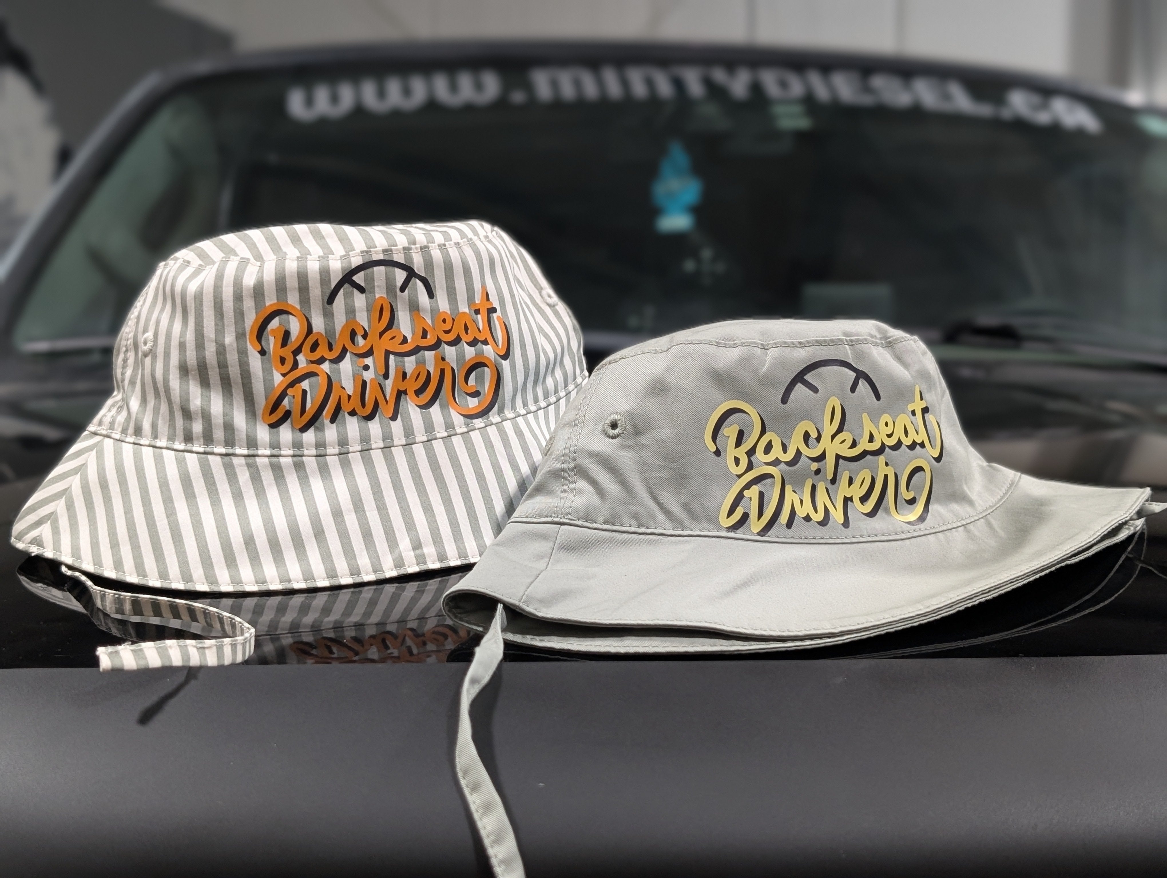 BACKSEAT DRIVER  [BABY BUCKET HAT]
